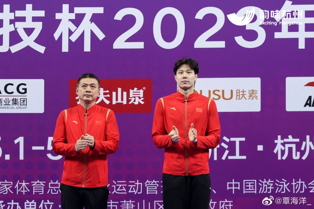 拜仁1-5惨败法兰克福，赛后穆勒接受采访。